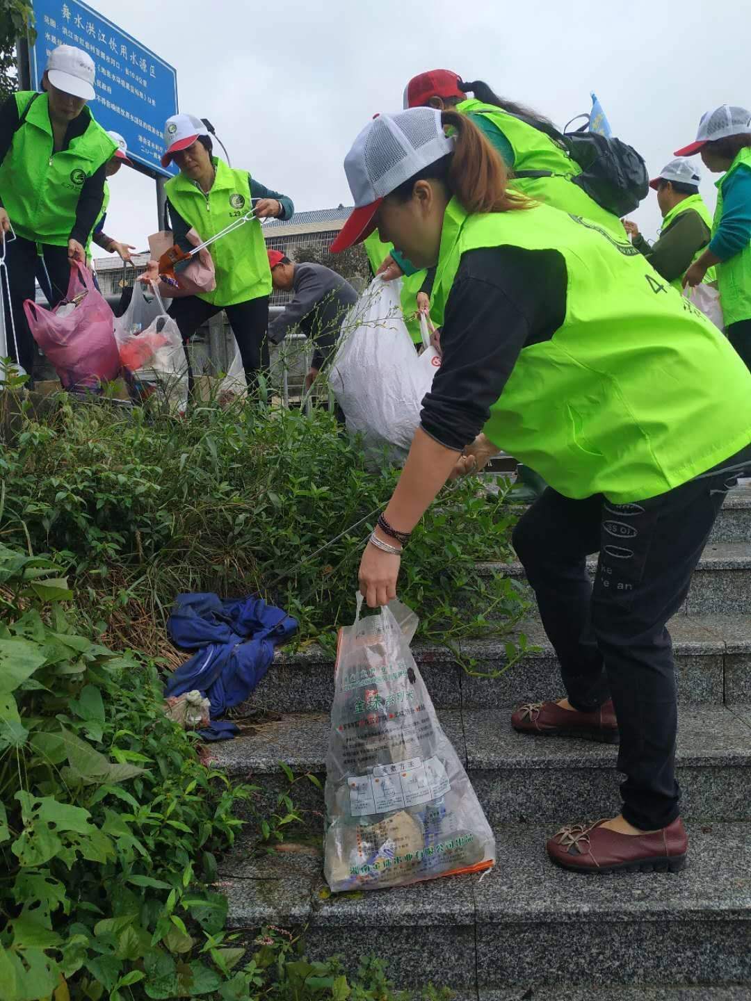 热火球星发起公益活动，助力社区建设